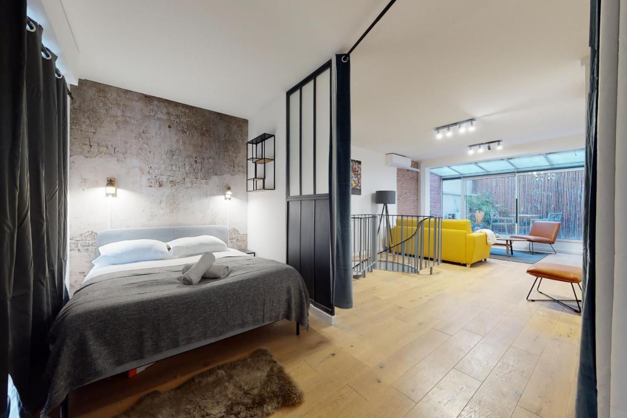 Superbe Loft Avec Patio - Tour Eiffel Apartment Paris Exterior foto